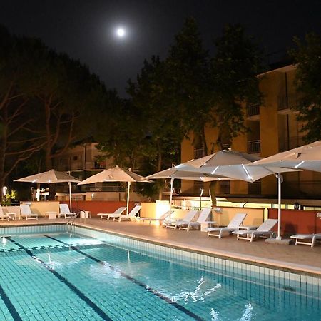 Elisabetta Hotel チェゼナーティコ エクステリア 写真