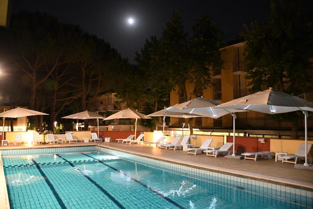 Elisabetta Hotel チェゼナーティコ エクステリア 写真