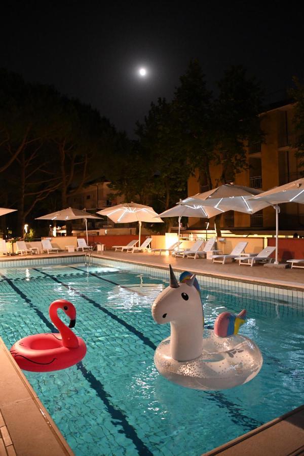Elisabetta Hotel チェゼナーティコ エクステリア 写真